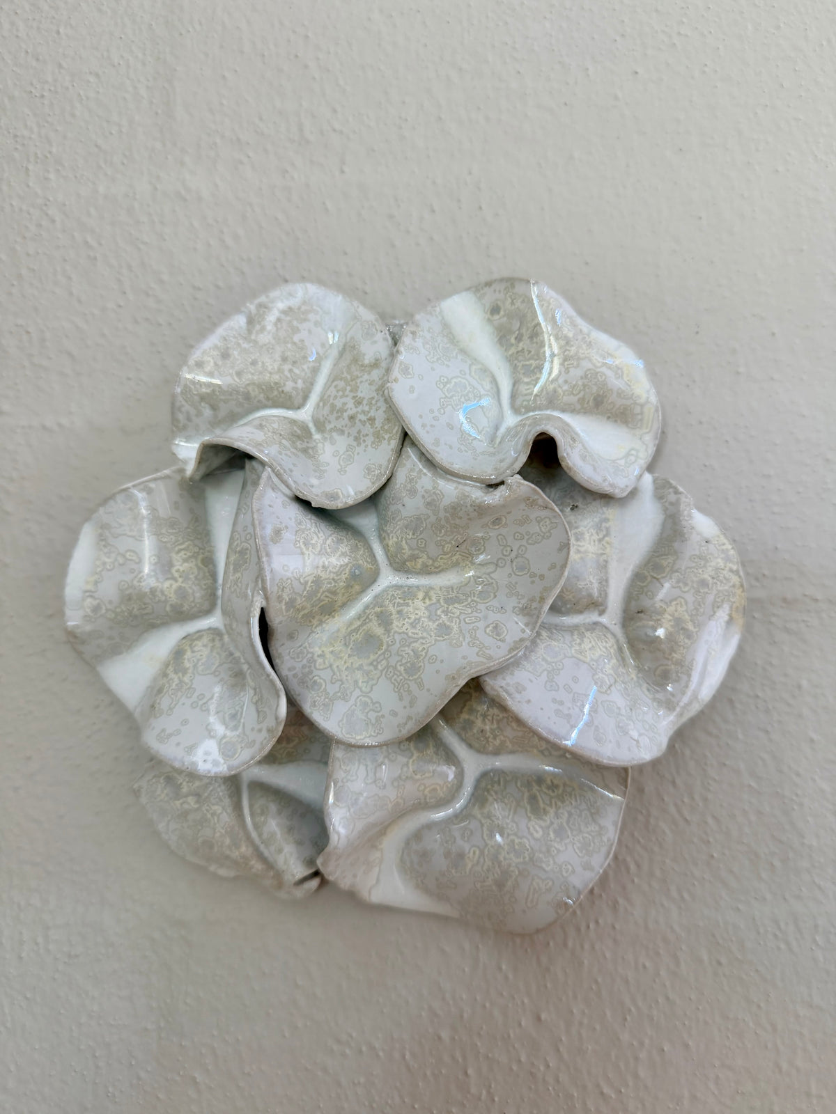 Vægrelief blomst, mellem